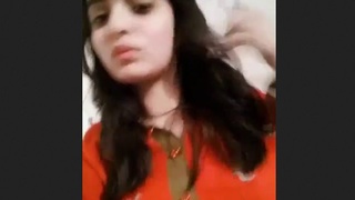 Stunning Pakistani babe explores anal pleasure with her fingers