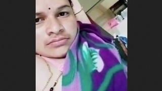 Sensual video featuring Desi Bhabhis