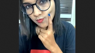 Intimate performance with a surprising twist on StripChat