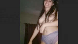 Stunning Pakistani bride featured in video recording