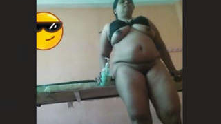 A mature woman from a Lankan spa and a young man