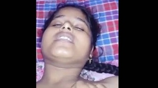 Desi bhabi enjoys hot face fucking session