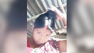 Bangla's luscious wife flaunts her giant milk cisterns