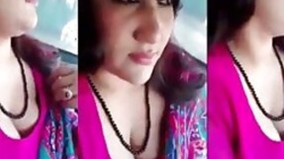 Desi's big-boobed auntie bumpers playing with her boss