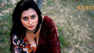 Nandini Nayek and Poonam Pandey in seductive saree striptease