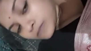 Seductive Indian girl tantalizing on social media platform