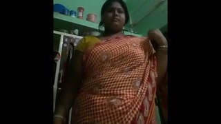 Voluptuous older Indian woman from the south