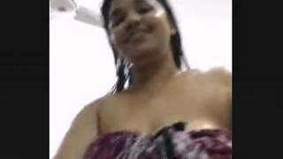 Seductive wife takes a bath while video chatting