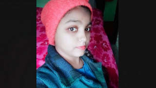 Indian girlfriend pleasuring herself with her partner