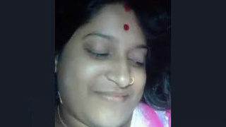 Seductive boudi reveals her breasts and intimate area