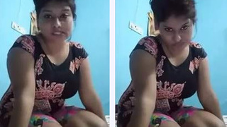 Indian girl with large breasts performs live chat