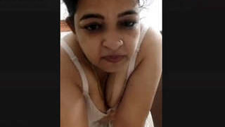 The attractive Indian aunt returns