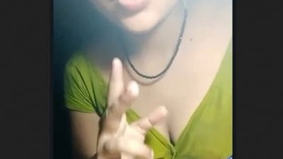 Sensual wife dances live in premium Tango show
