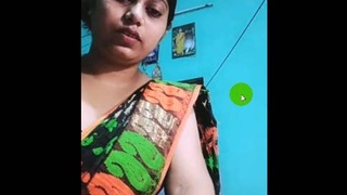 Indian aunt participates in Tango dance show