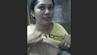 Indian wife reveals her stunning large breasts