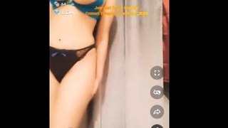 Arab beauty Maya in a private tango session