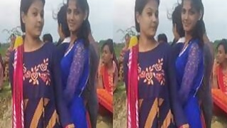 Pretty Desi Girl Shows Her Boobs On Video Call Part 1