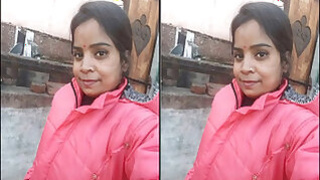 Sexy Bhabhi Records Her Beating Video Part 1