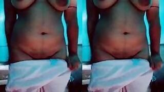Horny Indian Girl Takes Nude Selfies