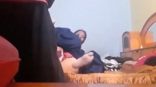 Village bhabhi engages in live sexual activity